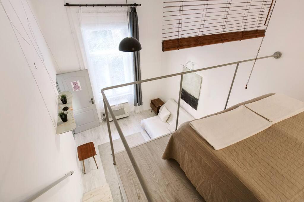 Cozy Vacation Studio Relax Close Apartment Budapest