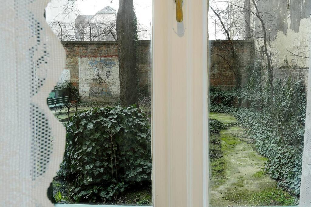 Cozy Vacation Studio Relax Close Apartment Budapest