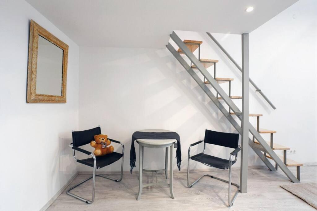 Cozy Vacation Studio Relax Close Apartment Budapest